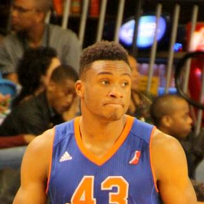 Thanasis Antetokounmpo Autograph Profile