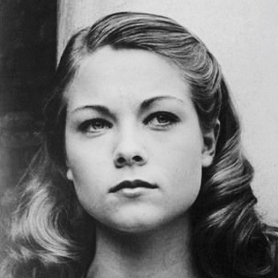 Theresa Russell Autograph Profile
