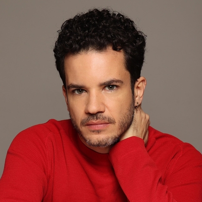 Thiago Mendonça Autograph Profile