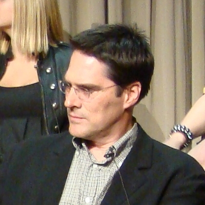 Thomas Gibson Autograph Profile