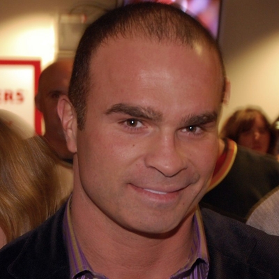 Tie Domi Autograph Profile