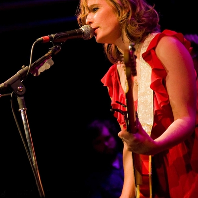 Tift Merritt Autograph Profile