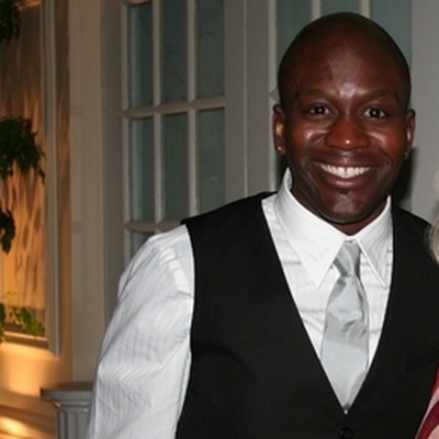 Tituss Burgess Autograph Profile