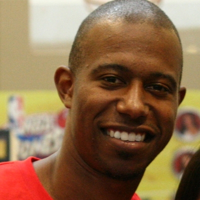 T.J. Ford Autograph Profile