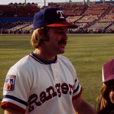 Toby Harrah Autograph Profile