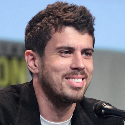 Toby Kebbell Autograph Profile