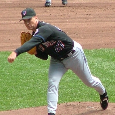 Tom Glavine Autograph Profile
