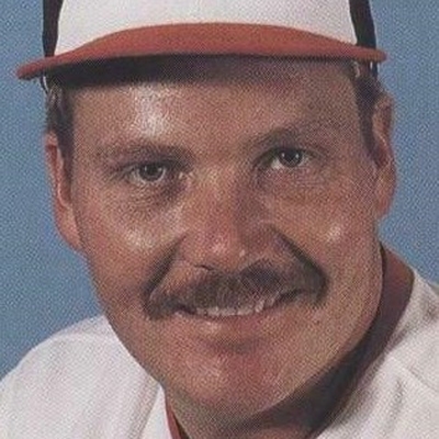Tom Niedenfuer Autograph Profile