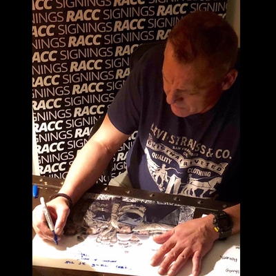 Tom Sizemore Autograph Profile