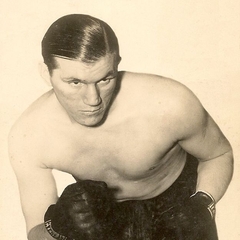 Tommy Farr