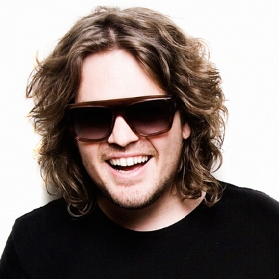 Tommy Trash Autograph Profile