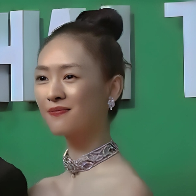 Tong Yao Autograph Profile