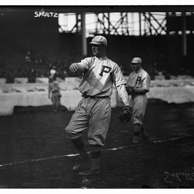 Toots Shultz Autograph Profile