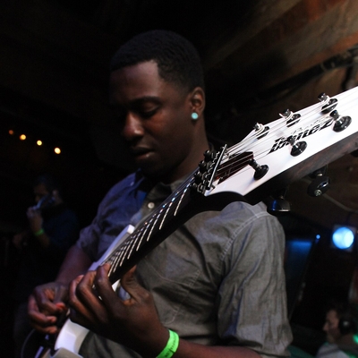 Tosin Abasi Autograph Profile