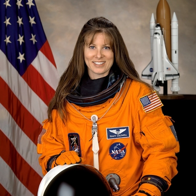 Tracy Caldwell Dyson Autograph Profile