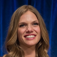 Tracy Spiridakos