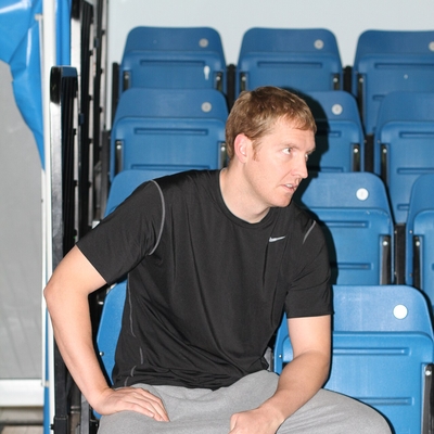 Travis Hansen Autograph Profile