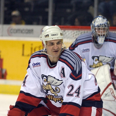 Travis Richards Autograph Profile