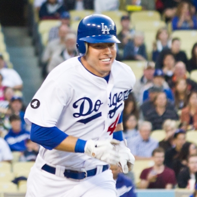 Trent Oeltjen Autograph Profile