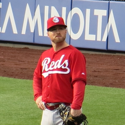 Tucker Barnhart Autograph Profile
