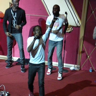Tye Tribbett Autograph Profile