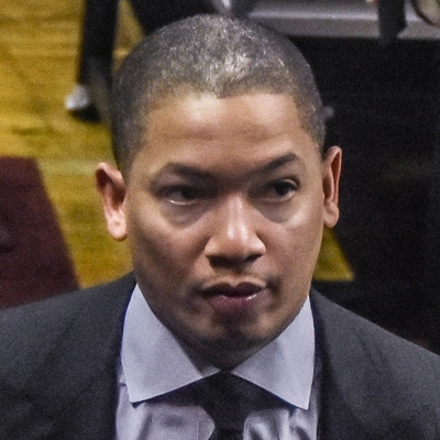 Tyronn Lue Autograph Profile