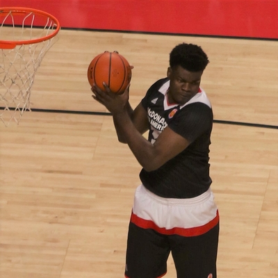 Udoka Azubuike Autograph Profile