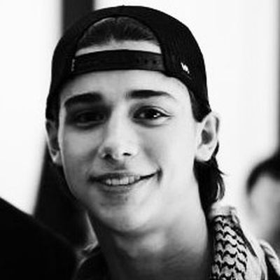 Uriah Shelton Autograph Profile