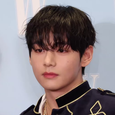 V Autograph Profile