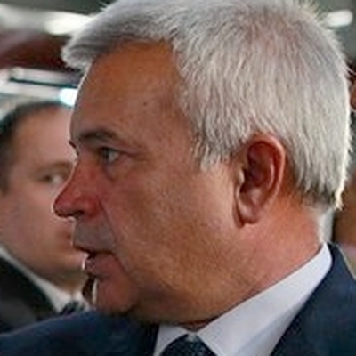 Vagit Alekperov Autograph Profile
