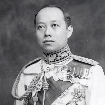 Vajiravudh Autograph Profile