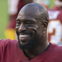 Vernon Davis