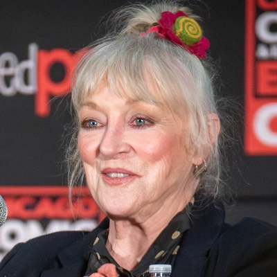 Veronica Cartwright Autograph Profile