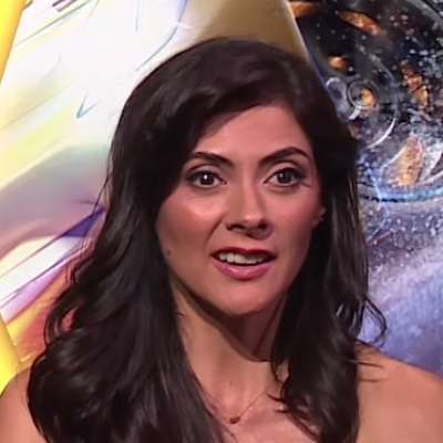 Verónica Jaspeado Autograph Profile