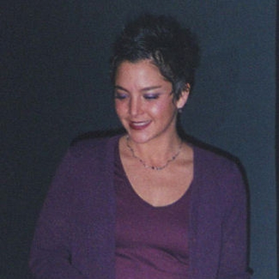Veronica Segura Autograph Profile