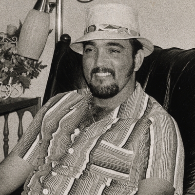 Vic Albury Autograph Profile
