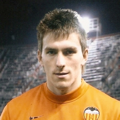 Vicente Guaita Autograph Profile