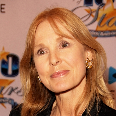 Victoria Tennant Autograph Profile