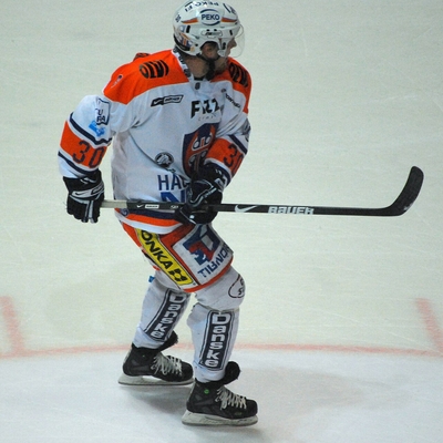 Ville Nieminen Autograph Profile