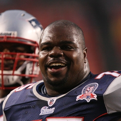 Vince Wilfork Autograph Profile