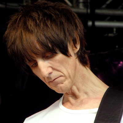 Vini Reilly Autograph Profile