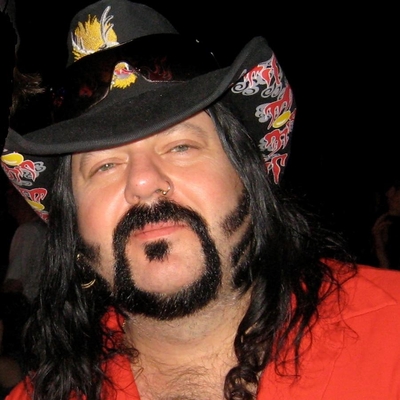 Vinnie Paul Autograph Profile