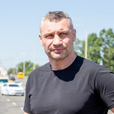 Vitaliy Klitschko Autograph Profile