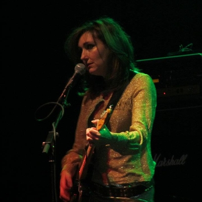Viv Albertine Autograph Profile