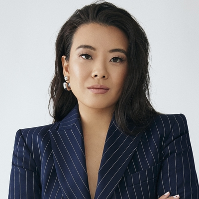Vivian Tu Autograph Profile