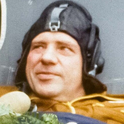 Vladimir Lyakhov Autograph Profile