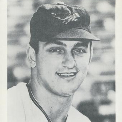 Wally Bunker Autograph Profile