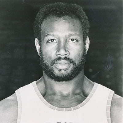 Walt Bellamy Autograph Profile