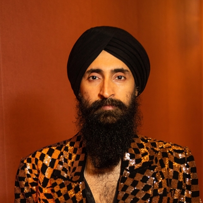 Waris Ahluwalia Autograph Profile