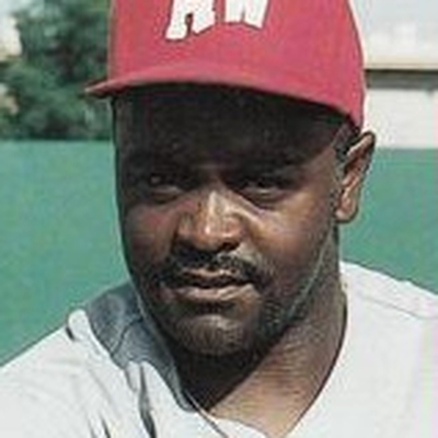 Warren Newson Autograph Profile